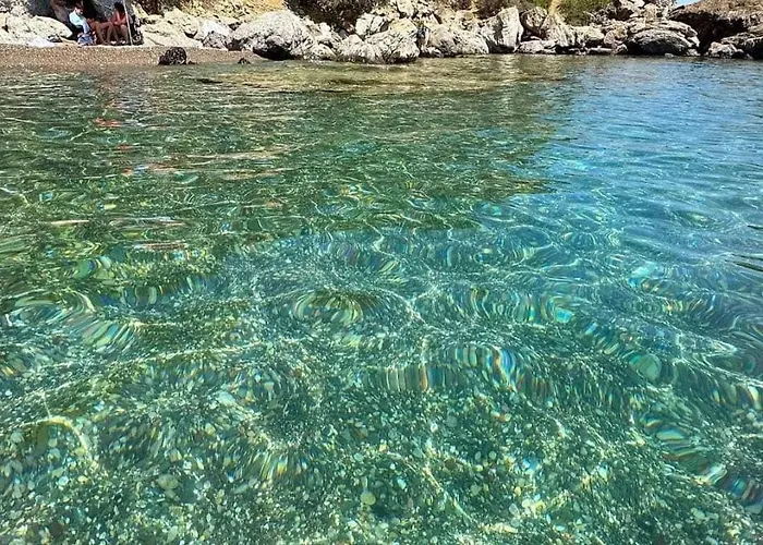 Datca, Mesudiye 'de Muestakil,guenluek,kiralik * Datça