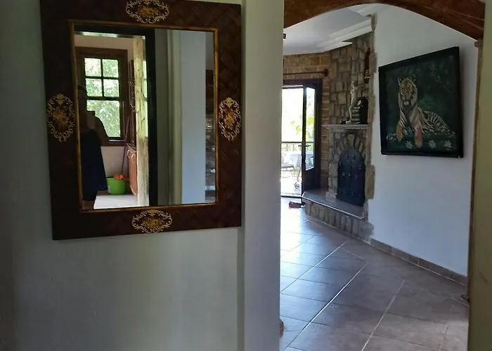 Datca, Mesudiye 'de Muestakil,guenluek,kiralik Villa Datça