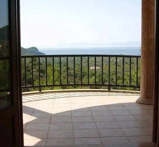 Datca, Mesudiye 'de Muestakil,guenluek,kiralik Villa Datça